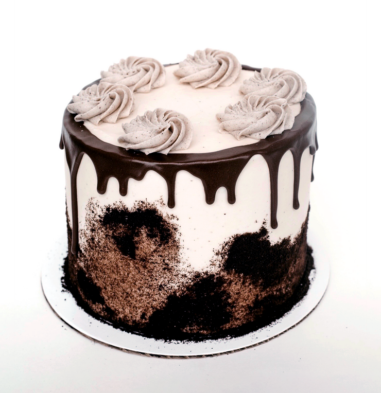 6" Cookies and Cream Cake
